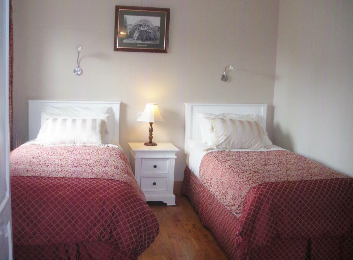 Redwood Bed & Breakfast Dunrine Ngoại thất bức ảnh