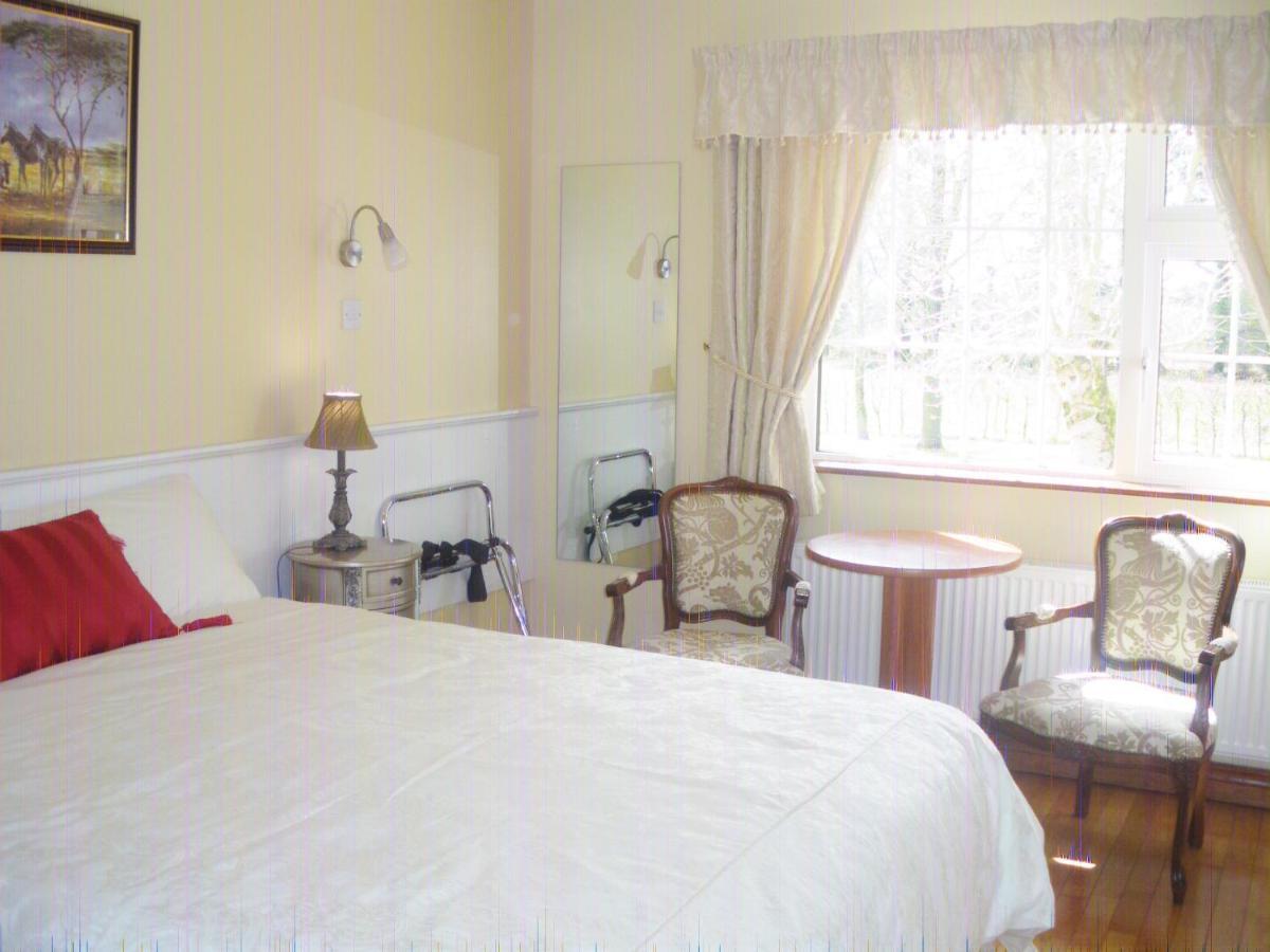 Redwood Bed & Breakfast Dunrine Ngoại thất bức ảnh